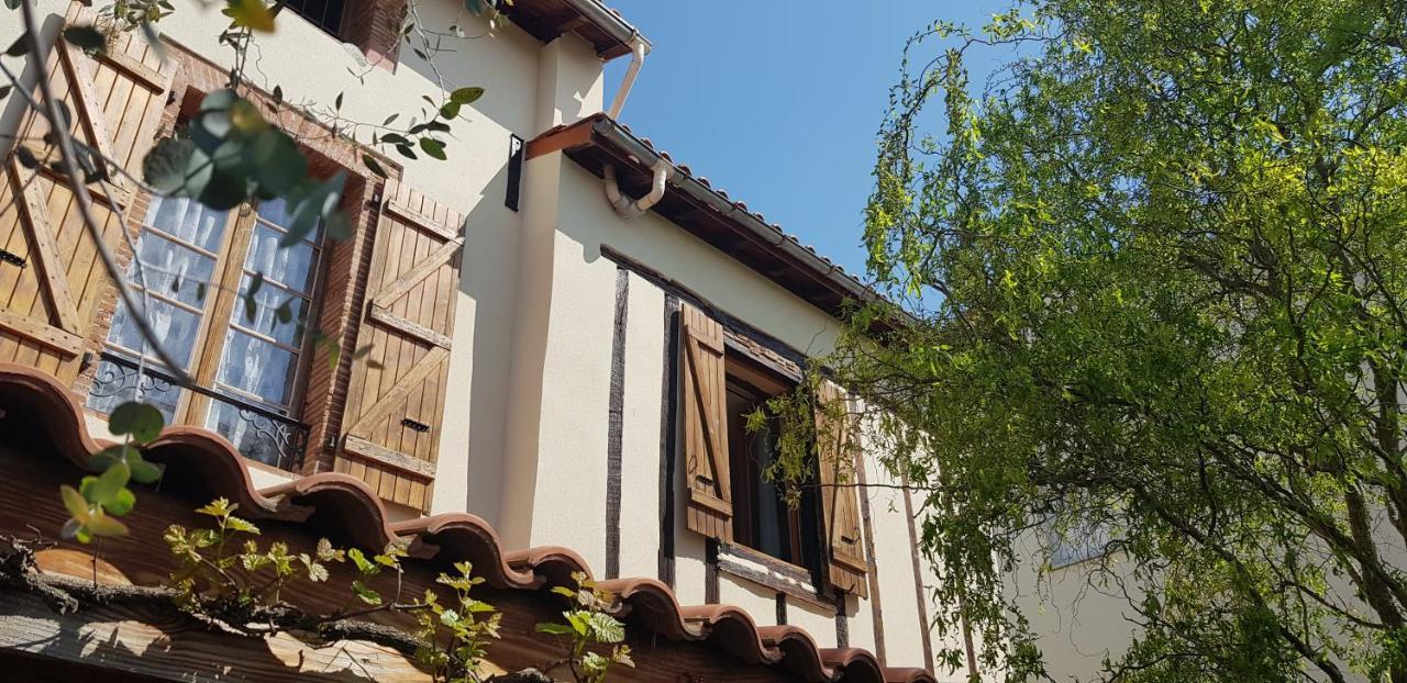 Bed and Breakfast La Parenthese Du Crieu-Valfred La Tour-du-Crieu Exterior foto